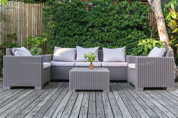 Patio Set Assembly in Bellevue